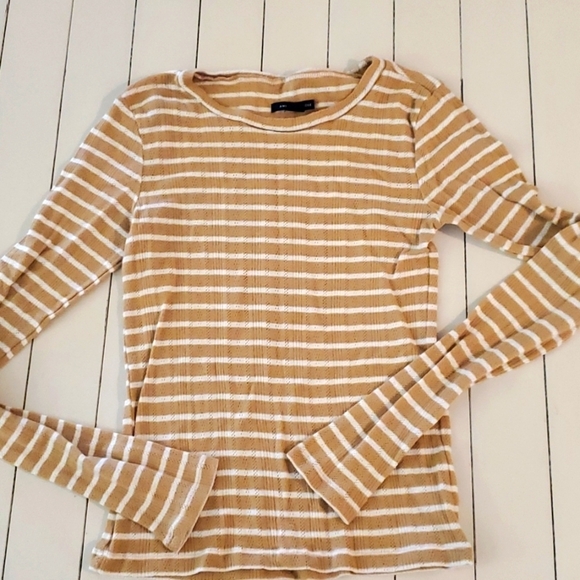 American Eagle long sleeve - Picture 1 of 3